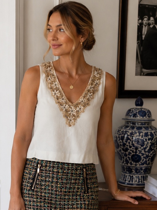 Michelle Antonelli Tops - Michelle Antonelli Cream Embelisshed Sequin V-Neck Sleeveless Top